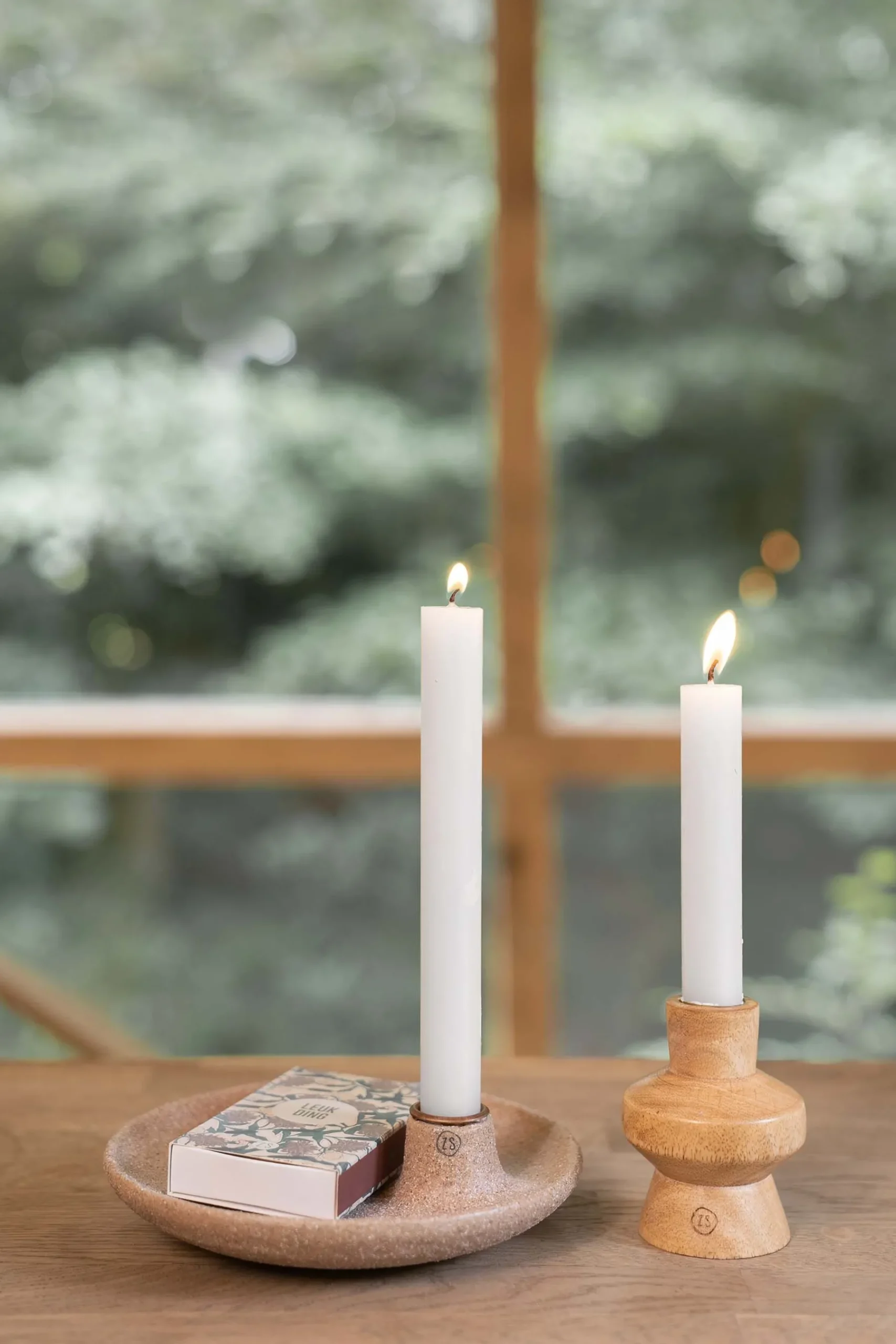 zusss__rustieke_kaarsen_cm_wit_2.webp New 4 rustieke kaarsen 20cm Kaarsen