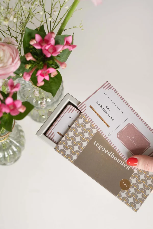 Flash Sale 10 tegoedbonnen in doosje color Versiering & Inpakken