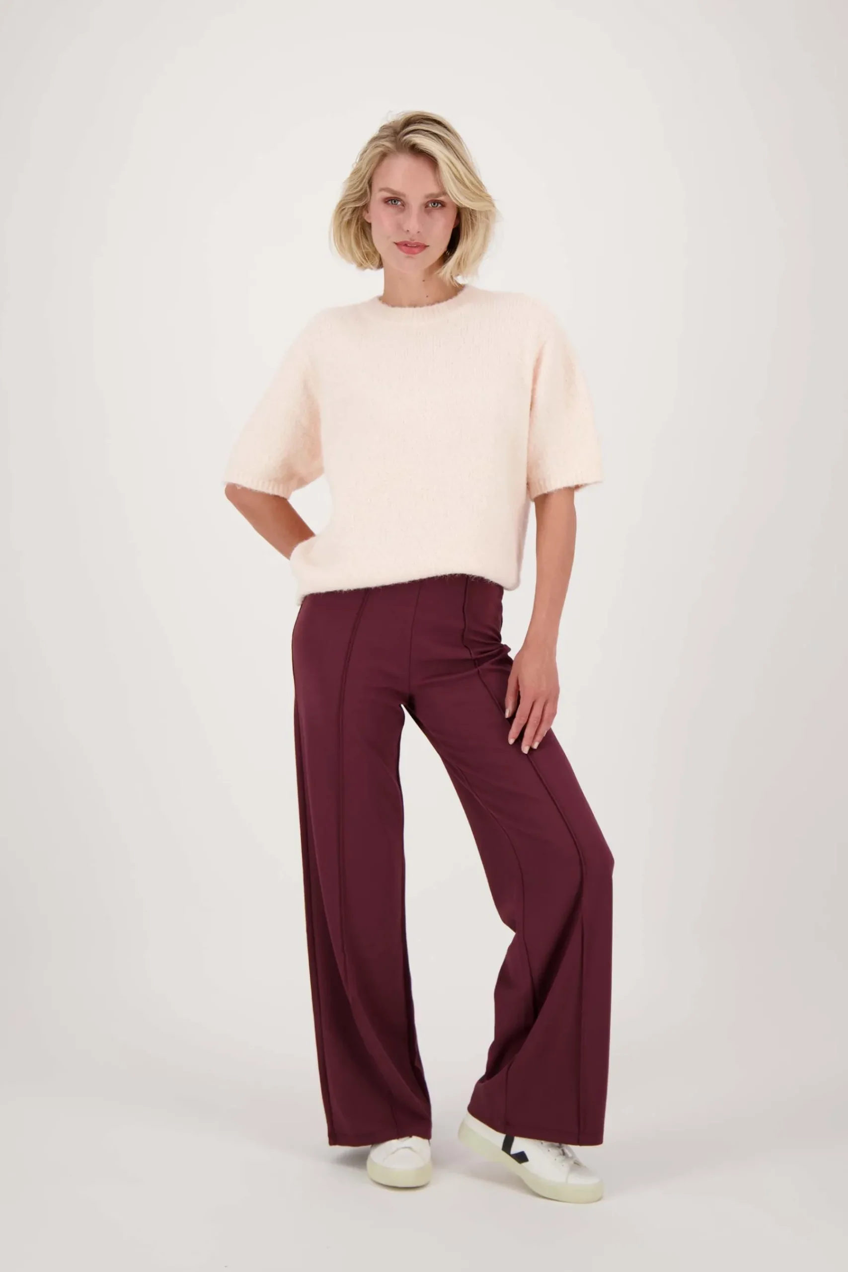 zusss_broek_met_naad_port_1.webp Sale broek met naad Broeken & Jeans