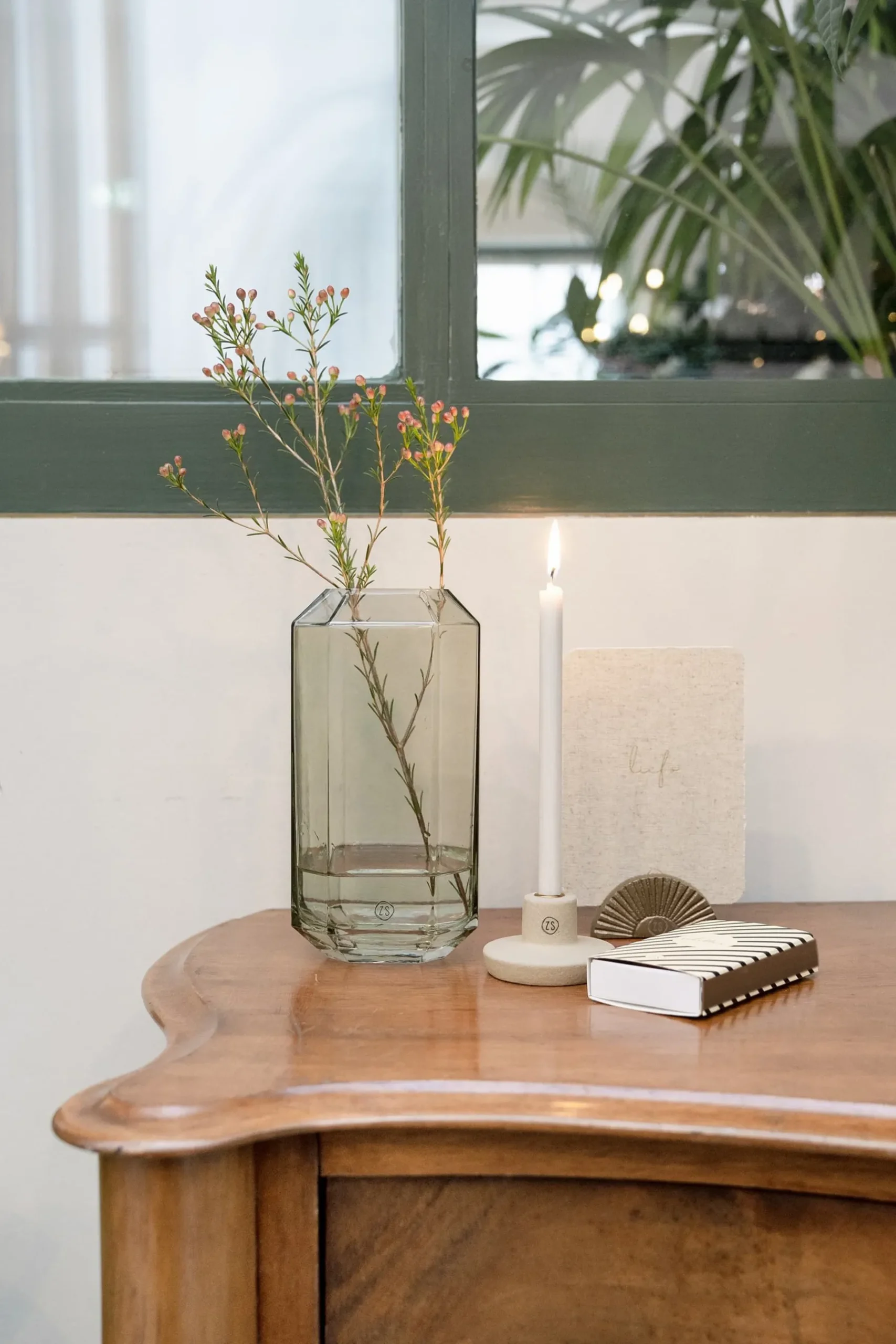 zusss_doosje_met__smalle_kaarsjes_krijt_2.webp Clearance doosje met 10 smalle kaarsjes Kaarsen