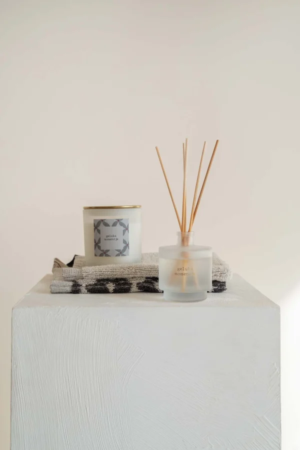 Cheap geurkaars in glas geluksmomentje Bad | Geurkaarsen