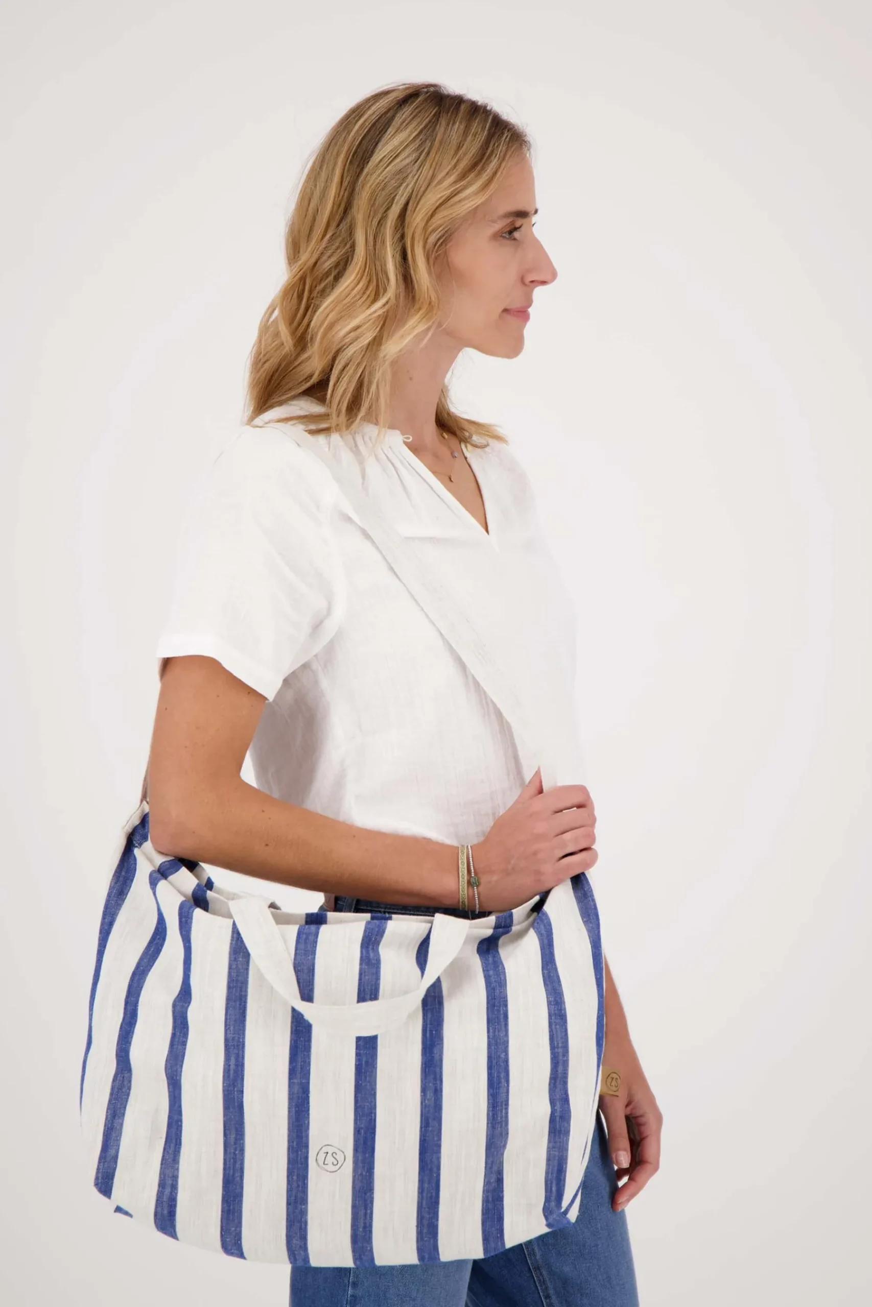 zusss_grote_boodschappentas_gestreept_peper_en_zoutkobaltblauw_1.webp Cheap grote boodschappentas gestreept peper en zout/kobaltblauw Schoudertassen & Handtassen