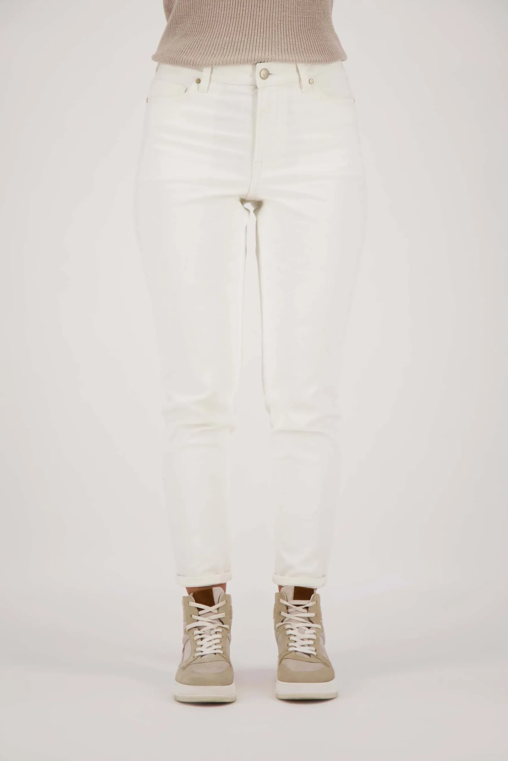zusss_high_waist_jeans_off_white_1.webp Cheap high waist jeans off white Broeken & Jeans