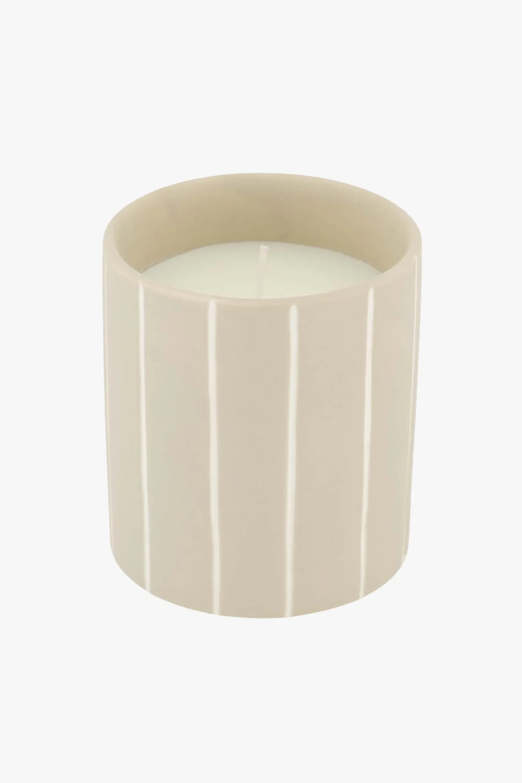 zusss_keramieken_geurkaars_met_houten_deksel_veel_liefs_zand_1.webp Store keramieken geurkaars met houten deksel veel liefs Geurkaarsen