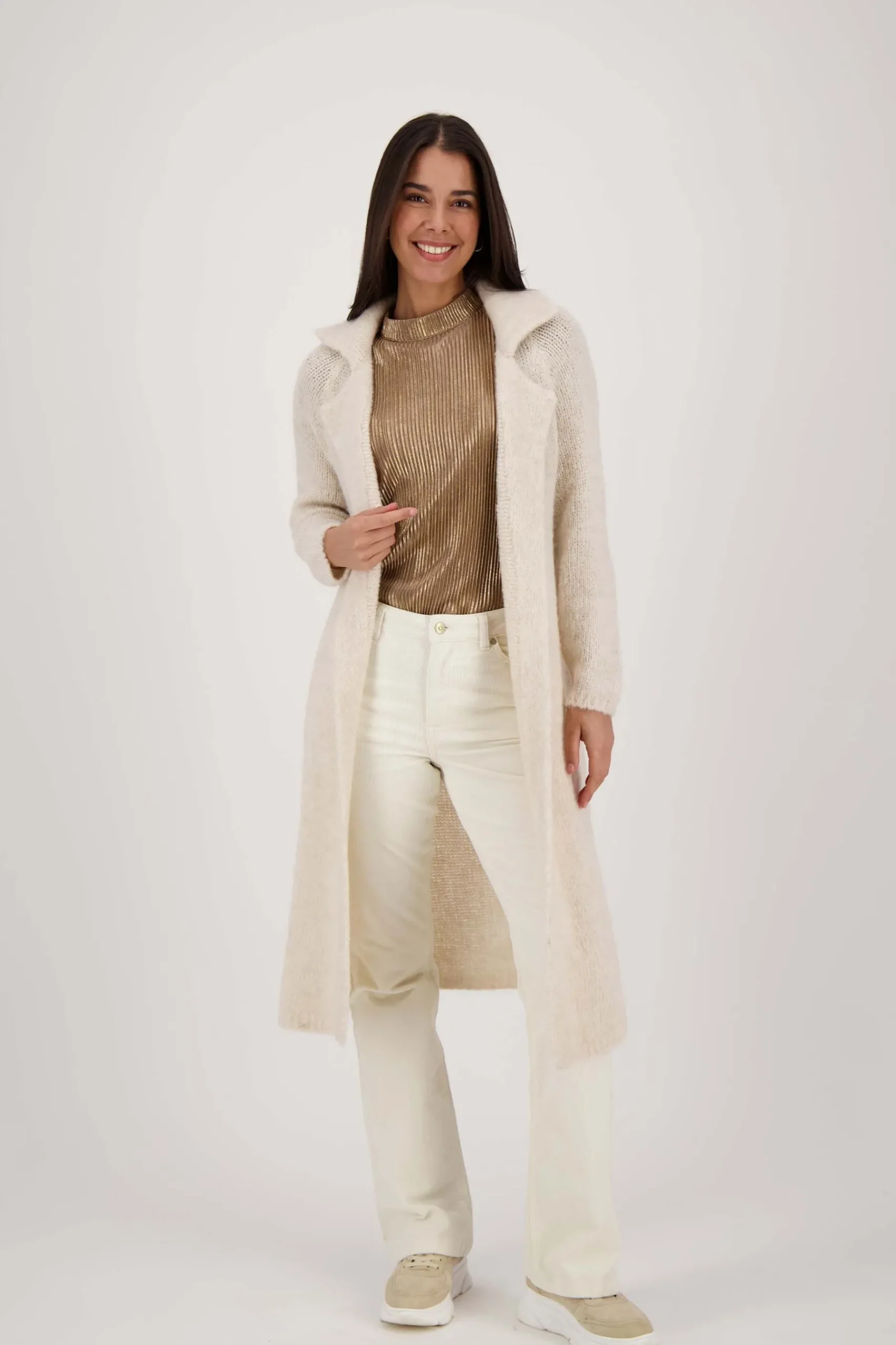 zusss_lang_vest_met_reverkraag_zand_2.webp Flash Sale lang vest met reverkraag Vesten