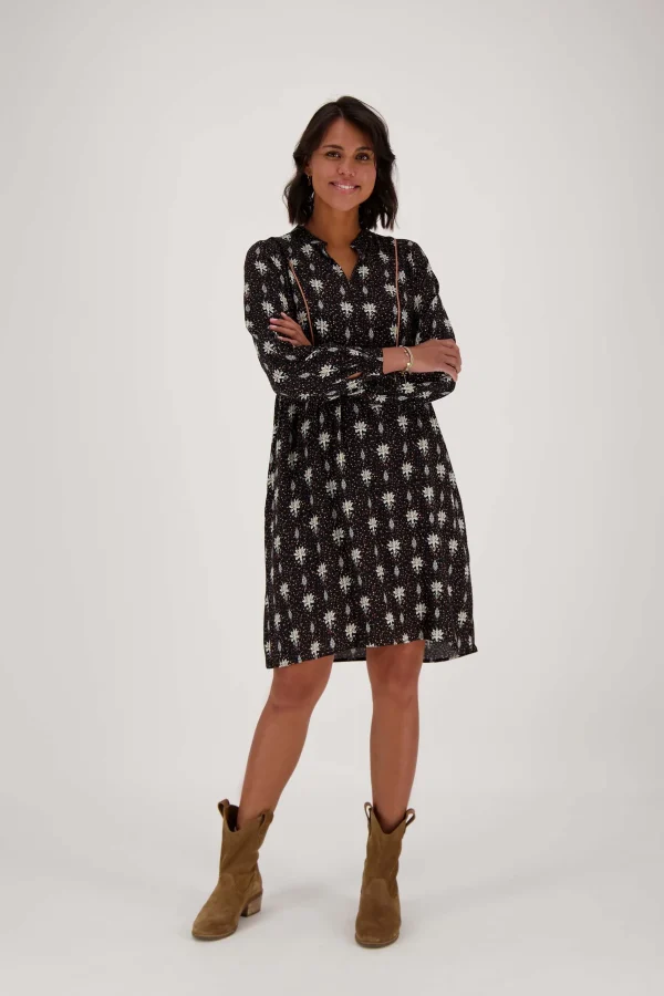 Best limited jurk met bloemenprint Jurkjes & Rokken