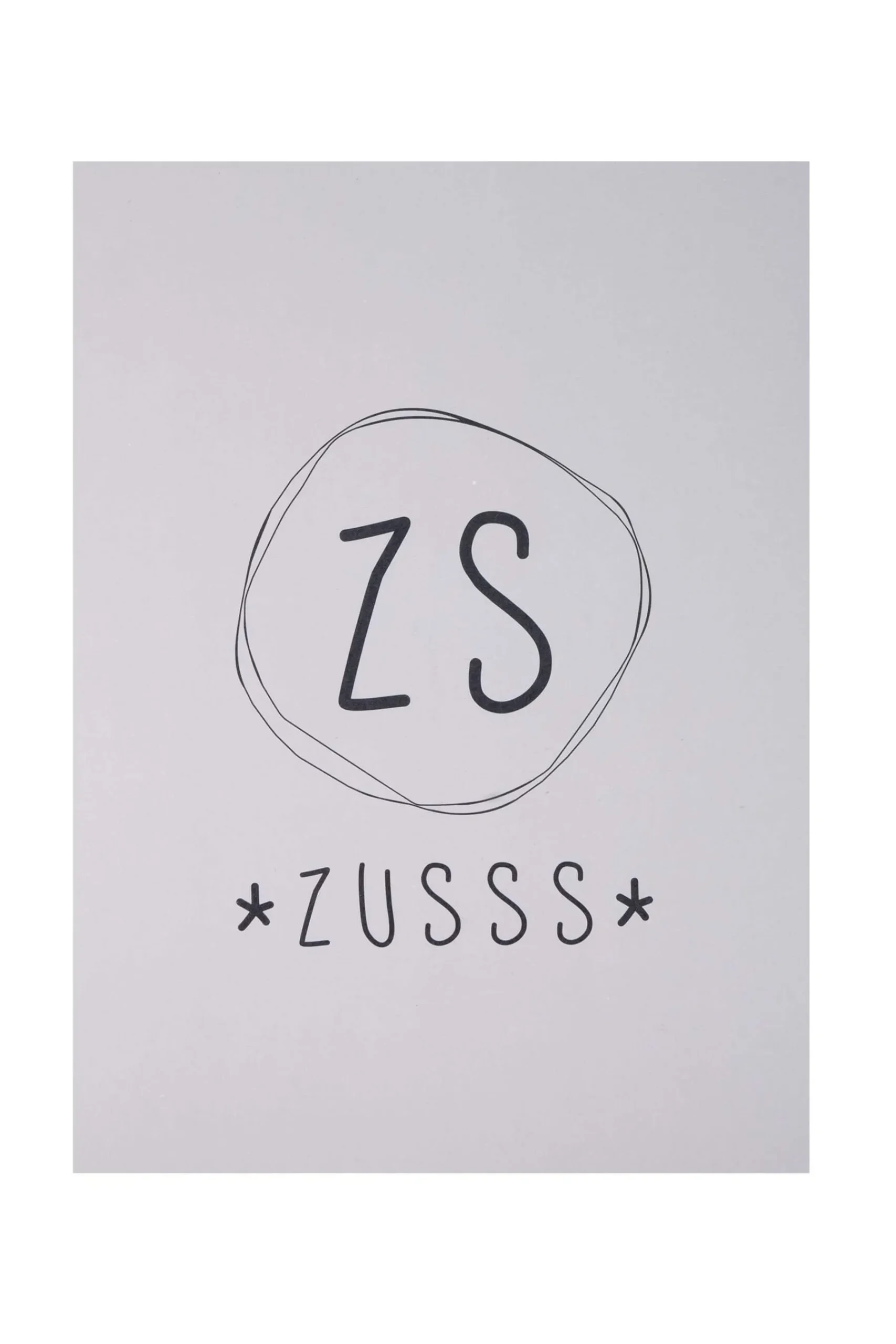 zusss_logoposter_die_glimlach_staat_je_goed_1.webp Cheap logoposter die glimlach staat je goed Posters