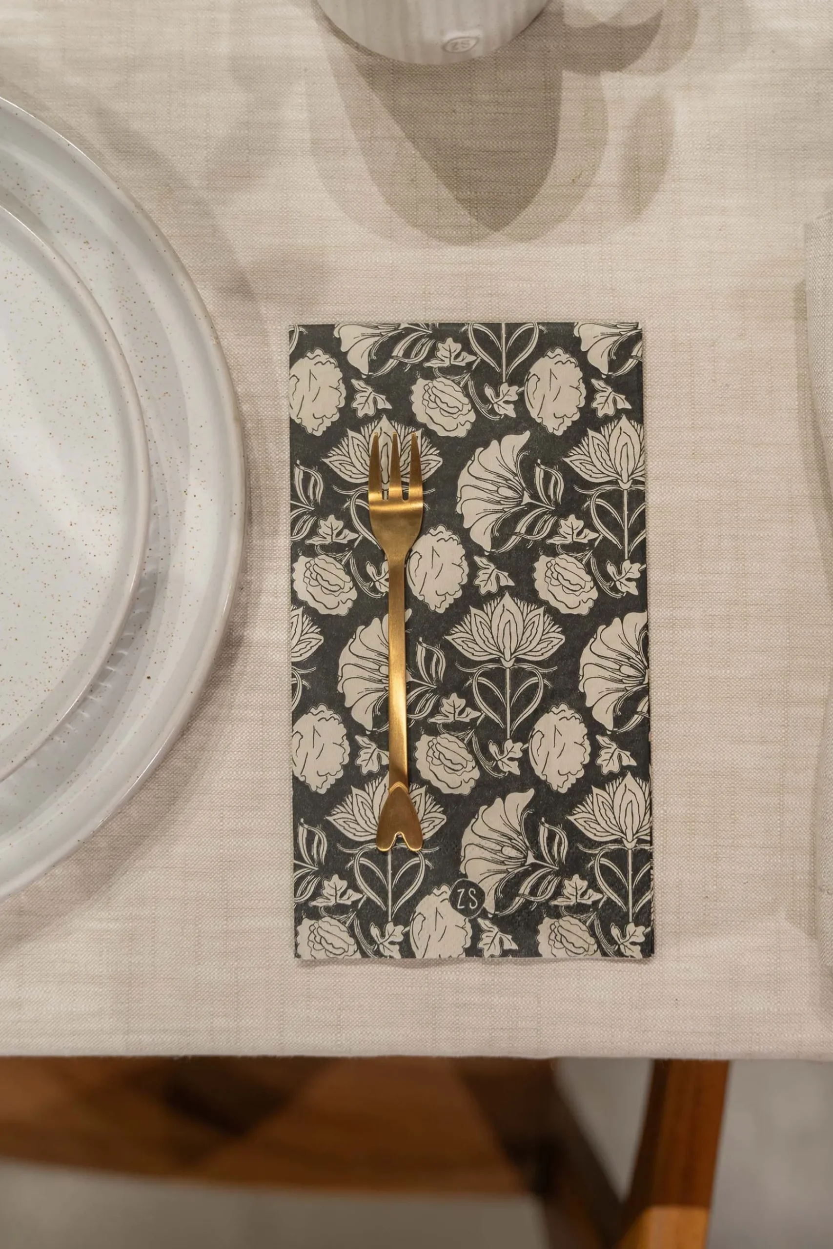 zusss_set_van__vorkjes_hartje_goud_3.webp Cheap set van 4 vorkjes hartje Bestek