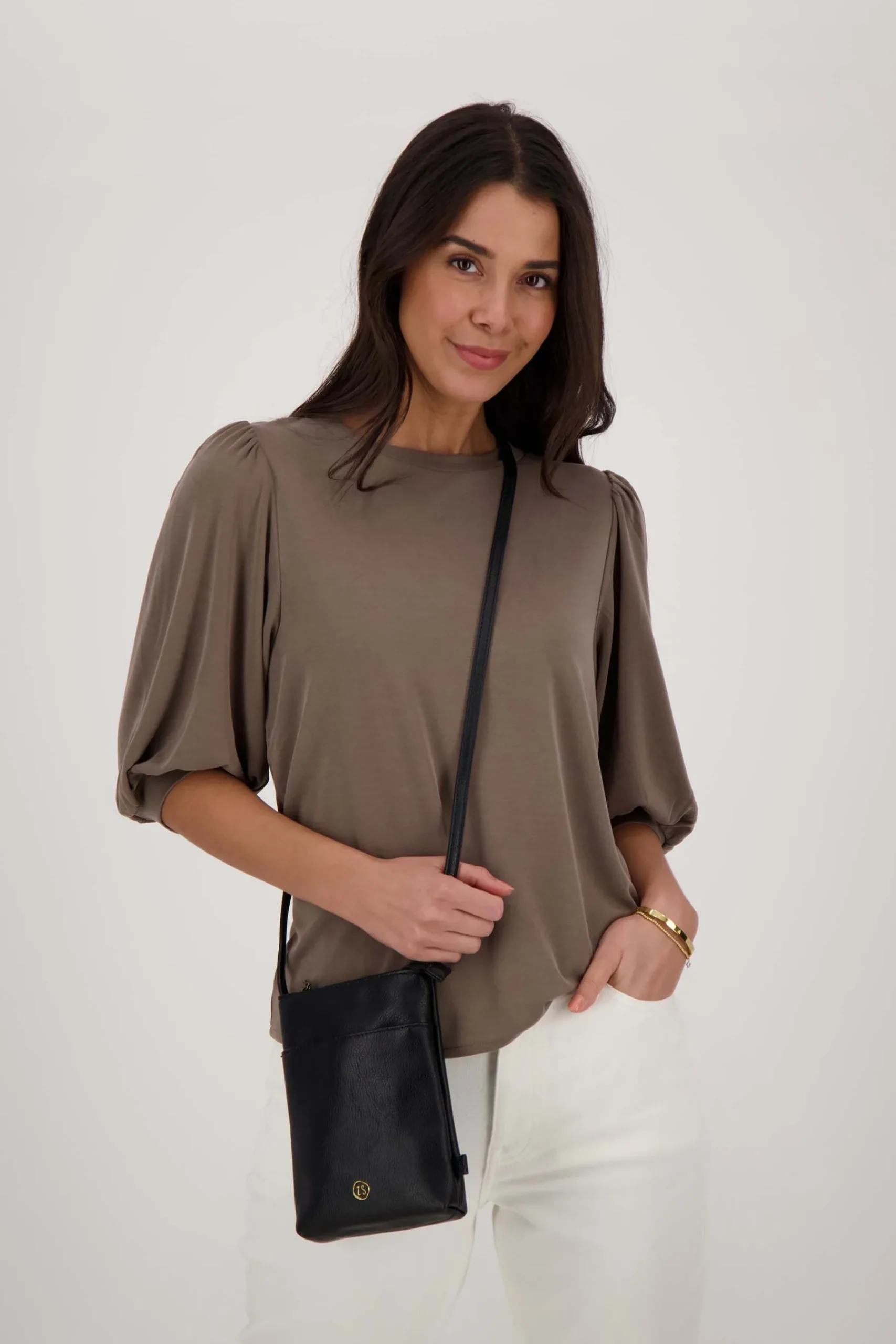 zusss_telefoontasje_zwart_1.webp New telefoontasje Schoudertassen & Handtassen