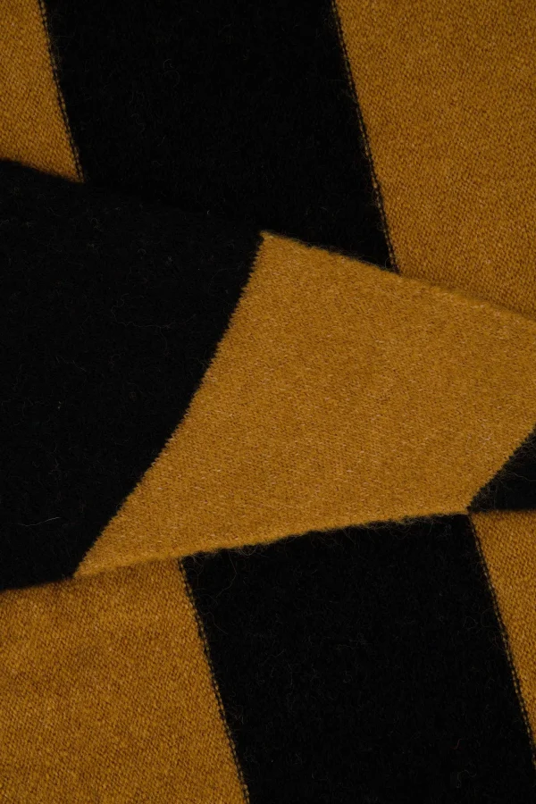 New triangle sjaal met streep Sjaals & Accessoires