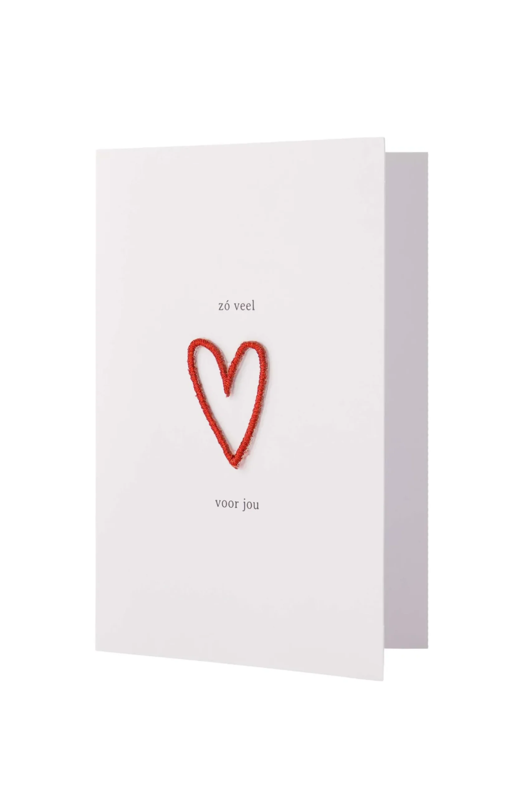 zusss_wenskaart_hartje_strijkembleem_witrood_0.webp Fashion wenskaart hartje strijkembleem Kaartjes