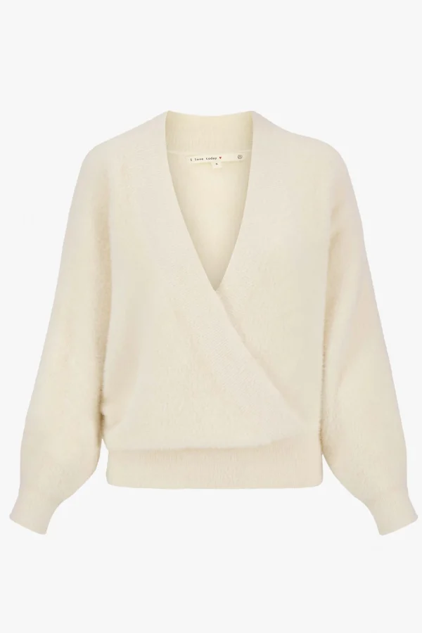 Discount wikkel trui in fluffy garen Truien