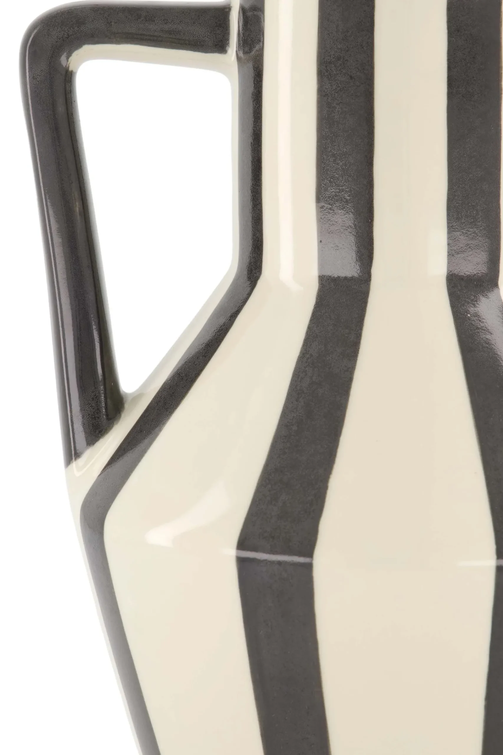 zusss_zusss_x_return_to_sender_vaas_gestreept_m_zandoff_black_3.webp New x Return to Sender vaas gestreept M zand/off black Vazen & Potten